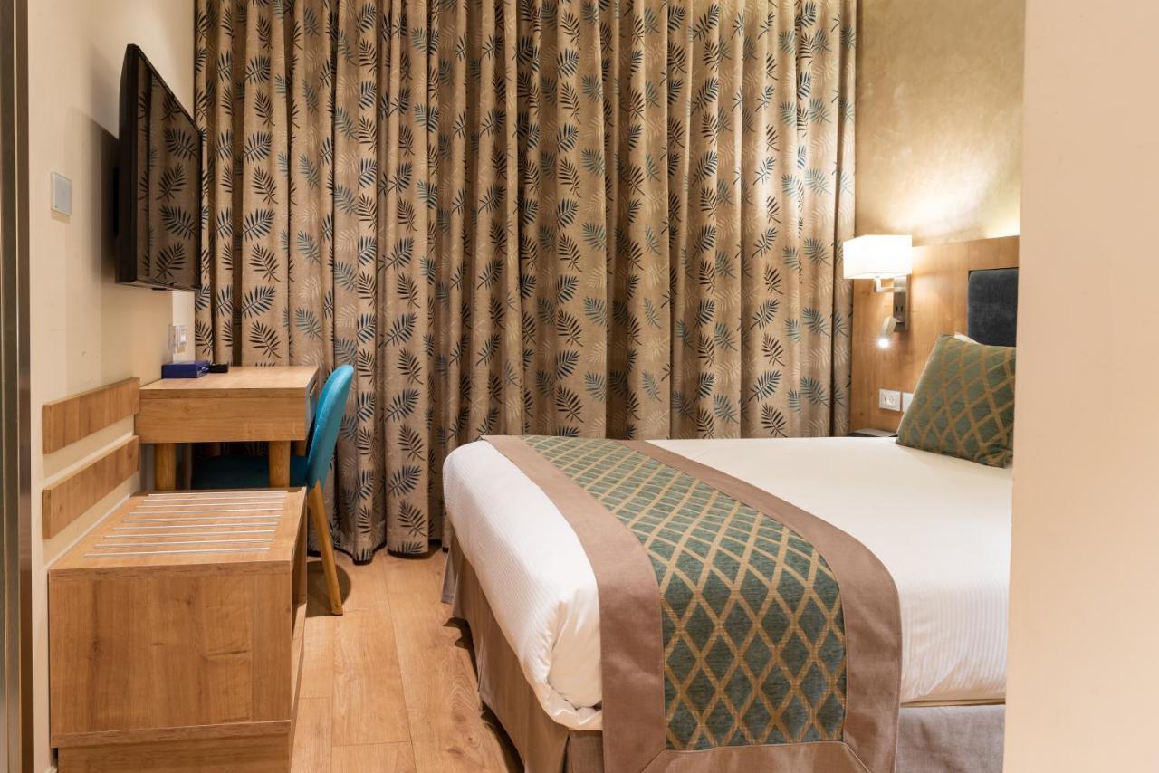Ambassador Boutique - Hotel 2*